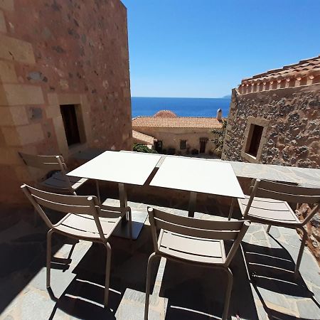 דירות מונמבאסיה House In The Castle מראה חיצוני תמונה