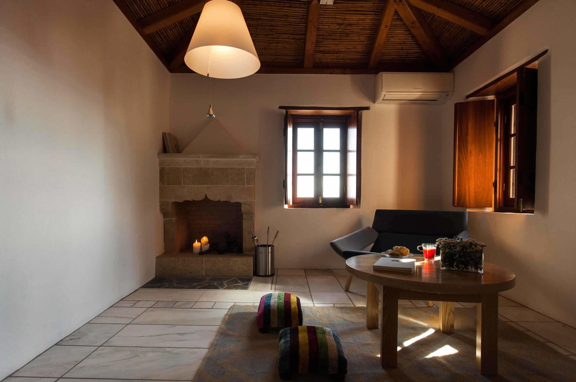 דירות מונמבאסיה House In The Castle מראה חיצוני תמונה